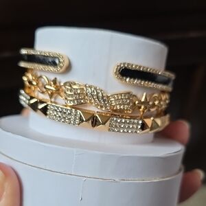 Chic Gold and Black Bracelet Set